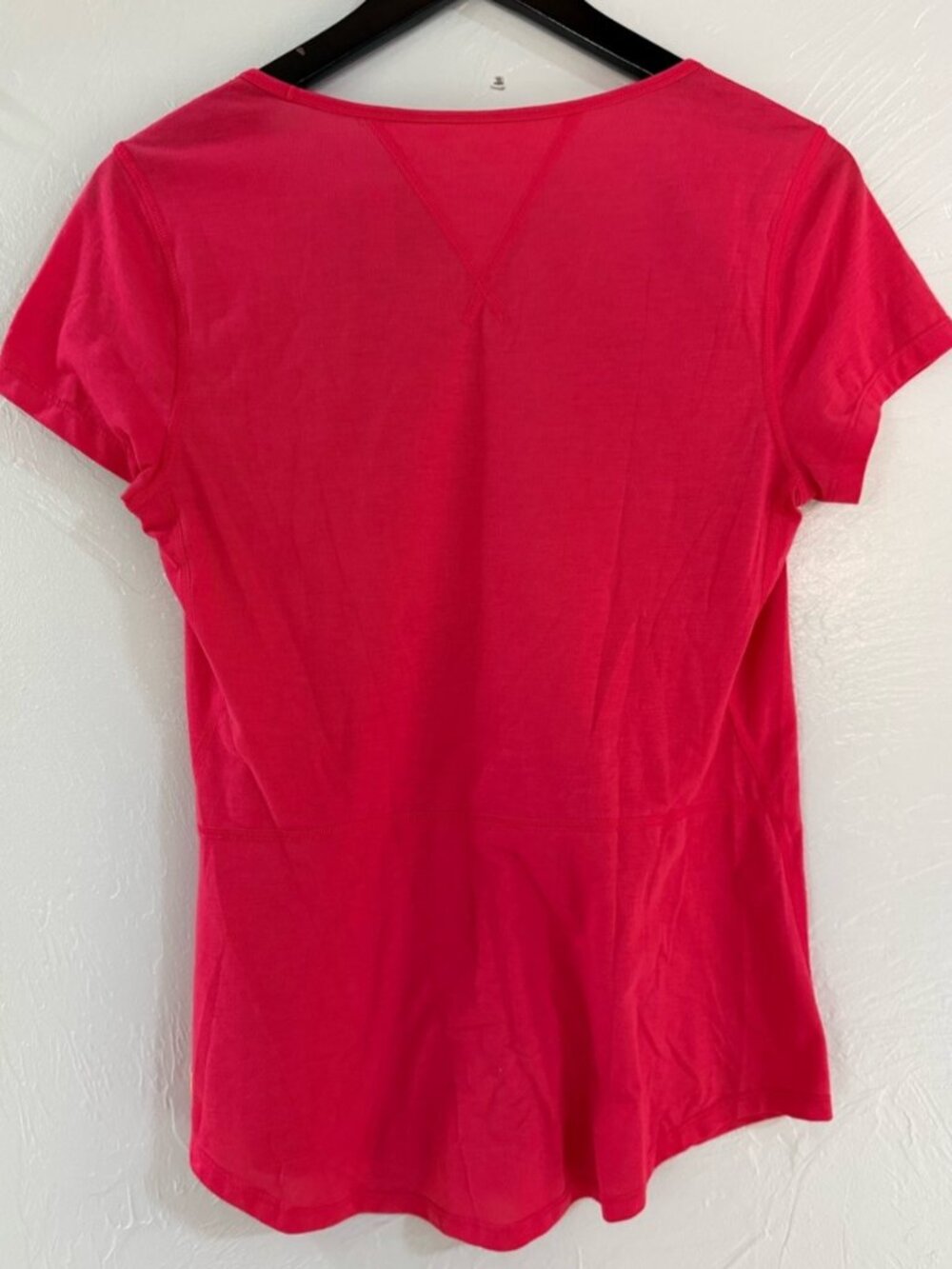 Activewear Hot Pink Athletic Tee - Picture 2 of 2